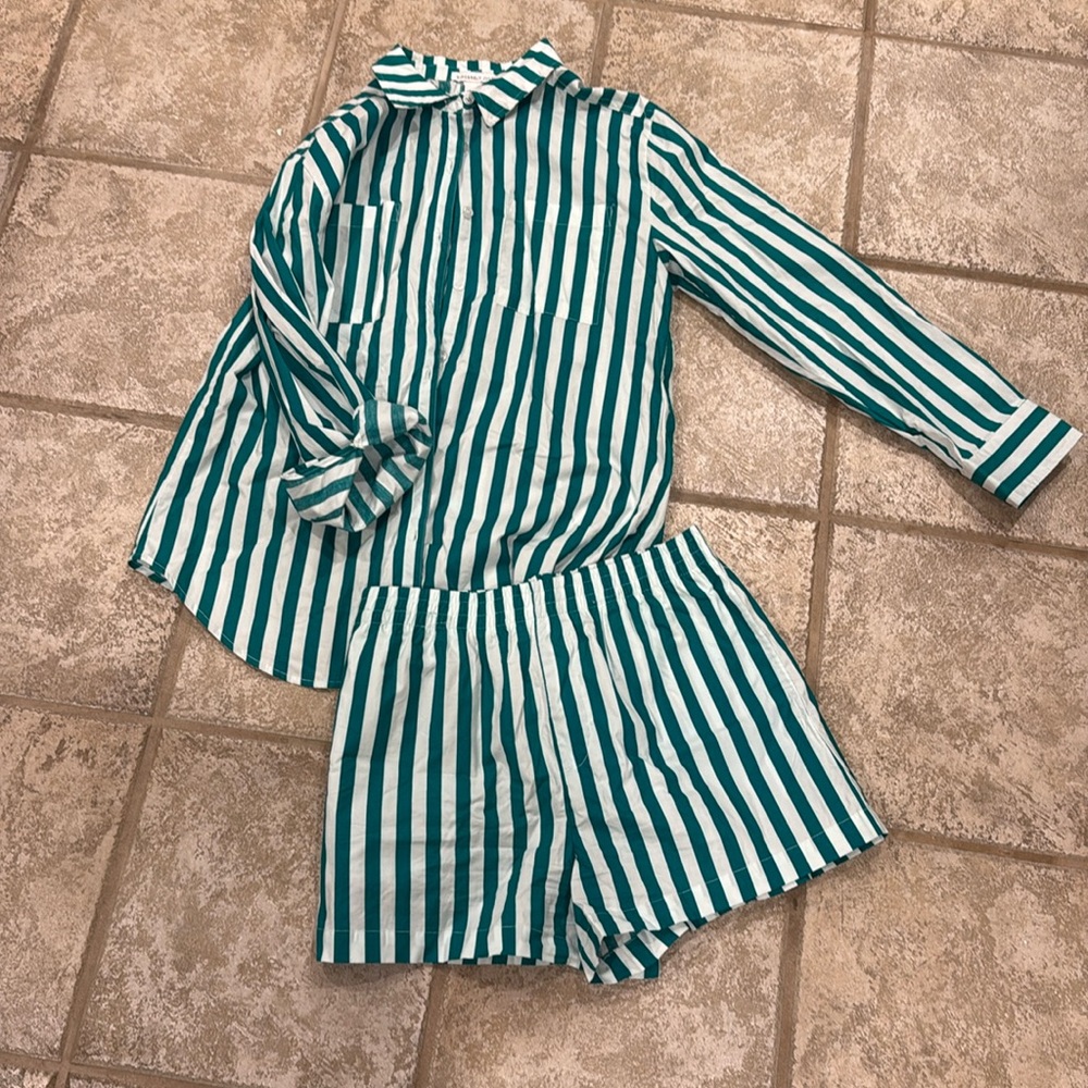 2 piece set